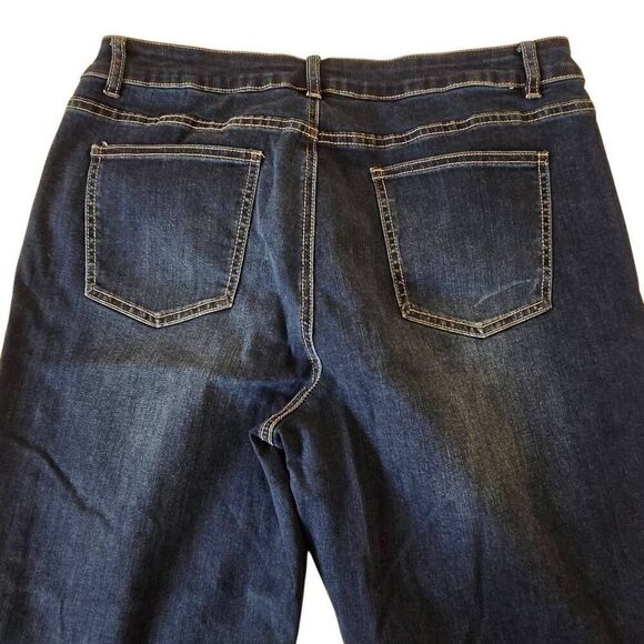 Charlie Women's Low Rise Raw Hem Dark Wash Denim Crop Jeans Blue Size 14 - Picture 5 of 11